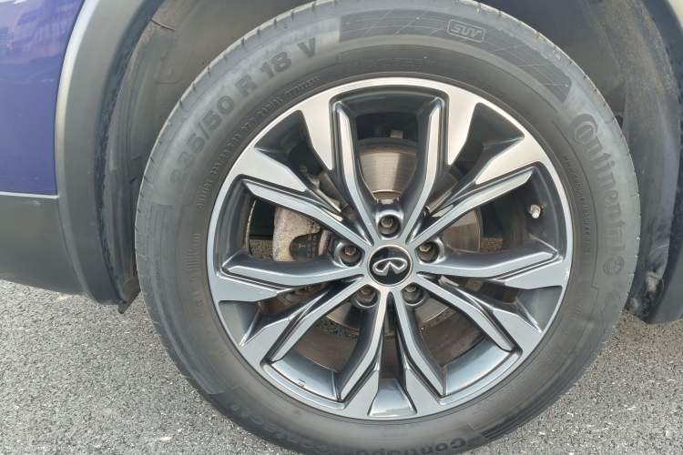Used Infiniti QX30 2018 1.6T Two-Wheel Drive Fashion Edition Exterior 9
