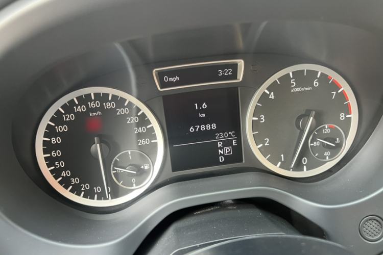 Used Infiniti QX30 2018 1.6T Two-Wheel Drive Fashion Edition Instrument Cluster