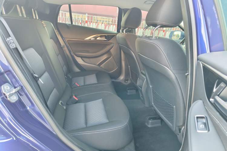 Used Infiniti QX30 2018 1.6T Two-Wheel Drive Fashion Edition Interior 3