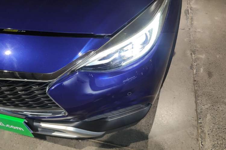 Used Infiniti QX30 2018 1.6T Two-Wheel Drive Extreme Edition Left Front Headlight