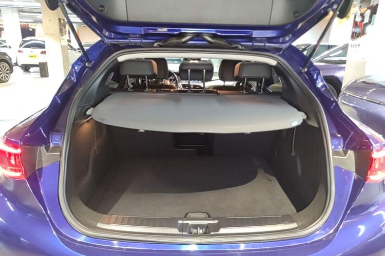 Used Infiniti QX30 2018 1.6T Two-Wheel Drive Extreme Edition Trunk