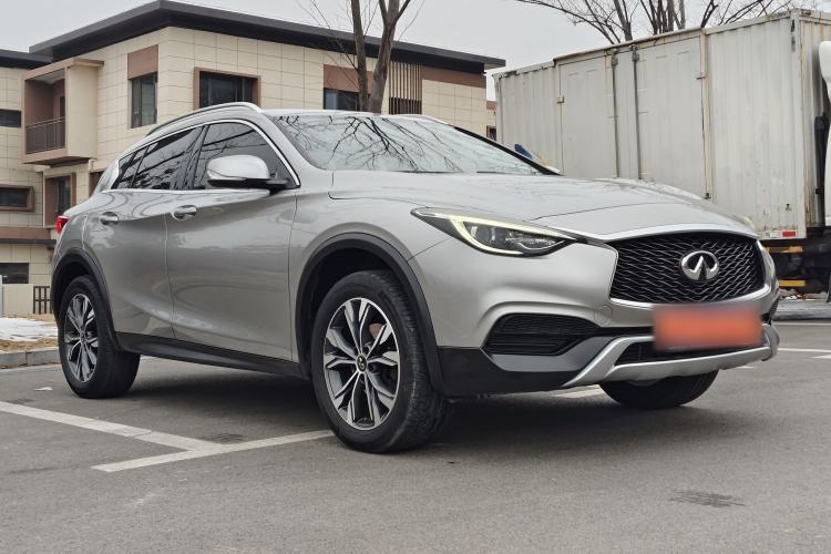 Used Infiniti QX30 2018 1.6T Two-Wheel Drive Fashion Edition Exterior 2