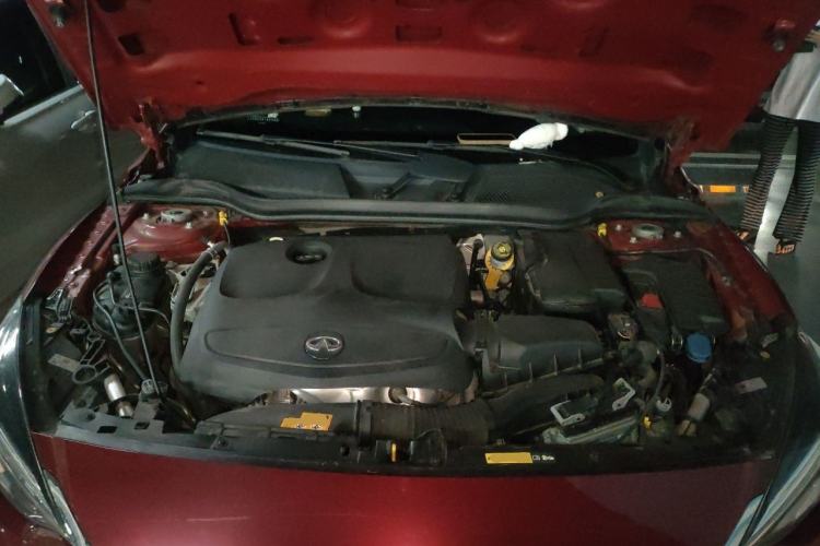 Used Infiniti QX30 2018 1.6T Two-Wheel Drive Extreme Edition Engine Bay