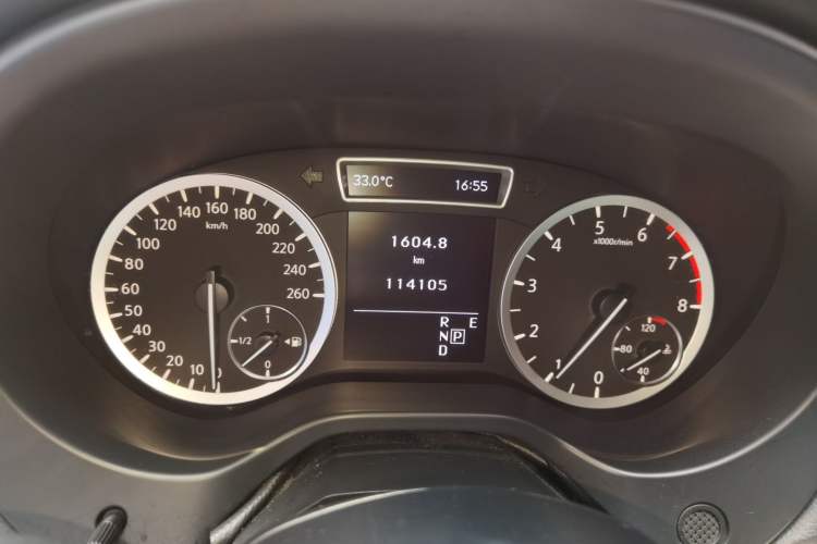 Used Infiniti QX30 2018 1.6T Two-Wheel Drive Sport Edition Instrument Cluster