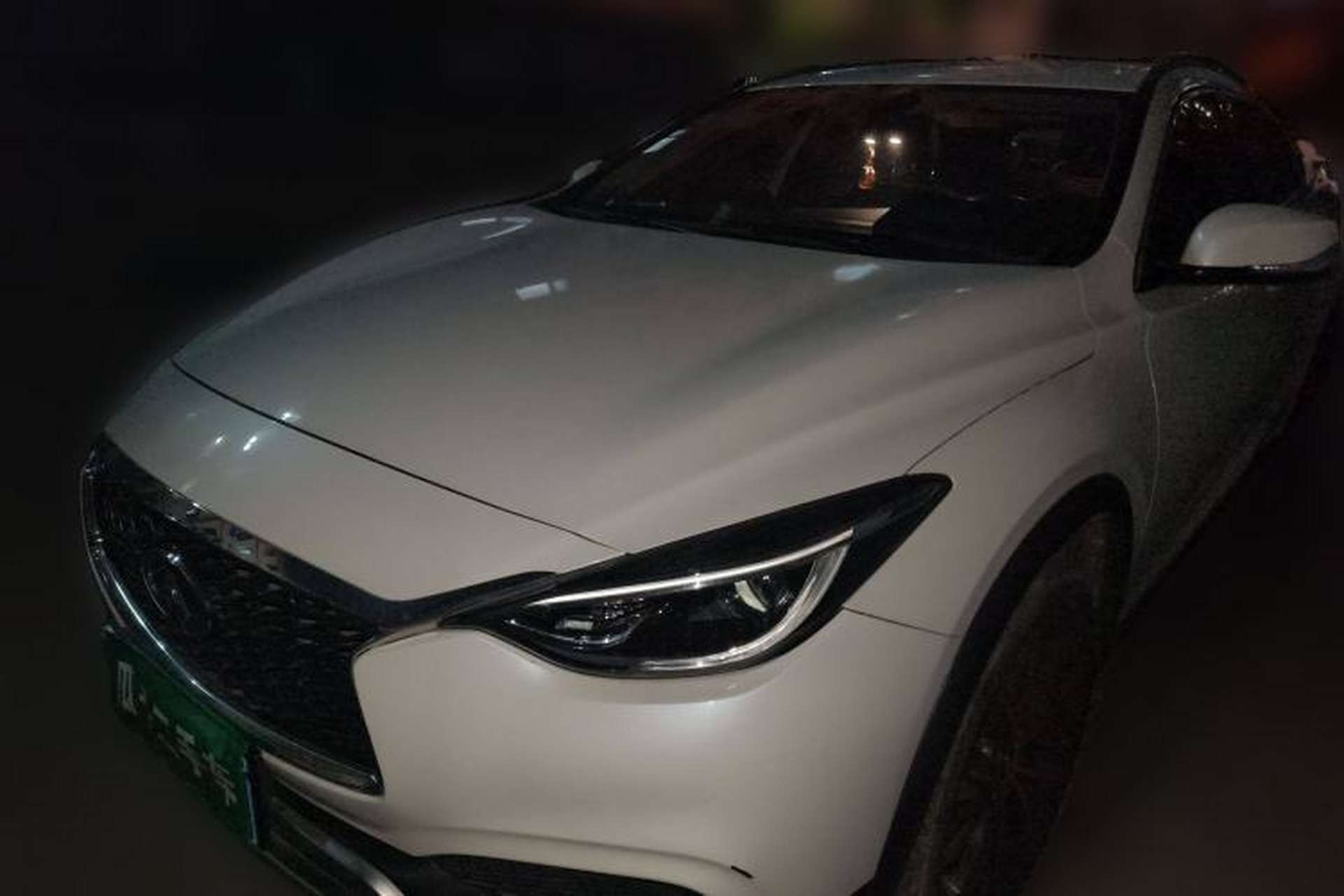 Used Infiniti QX30 2018 1.6T Two-Wheel Drive Fashion Edition Front Left 45 Deg