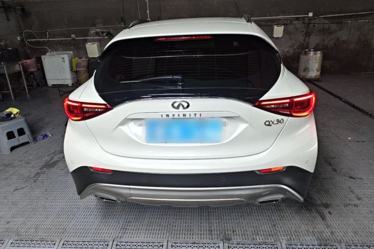 Used Infiniti QX30 2018 1.6T Two-Wheel Drive Extreme Edition Rear