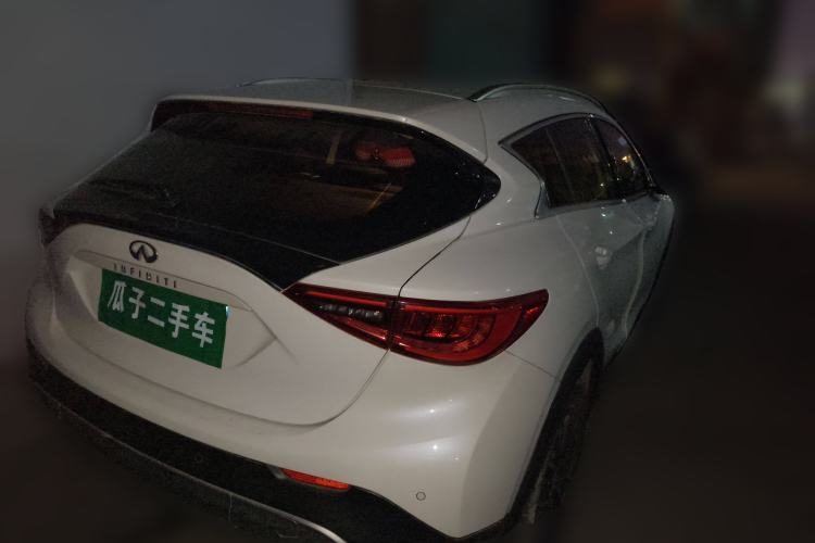 Used Infiniti QX30 2018 1.6T Two-Wheel Drive Fashion Edition Rear Right 45 Deg