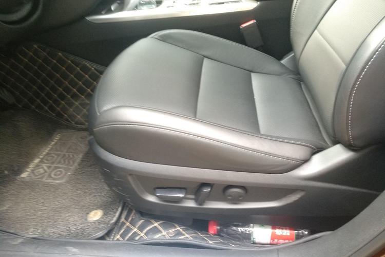 Used Infiniti QX50 2020 2.0T Four-Wheel Drive Navigation Edition Left Front Seat