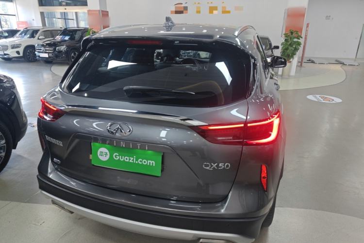 Used Infiniti QX50 2022 2.0T Four-Wheel Drive Navigation Edition Rear Right 45 Deg