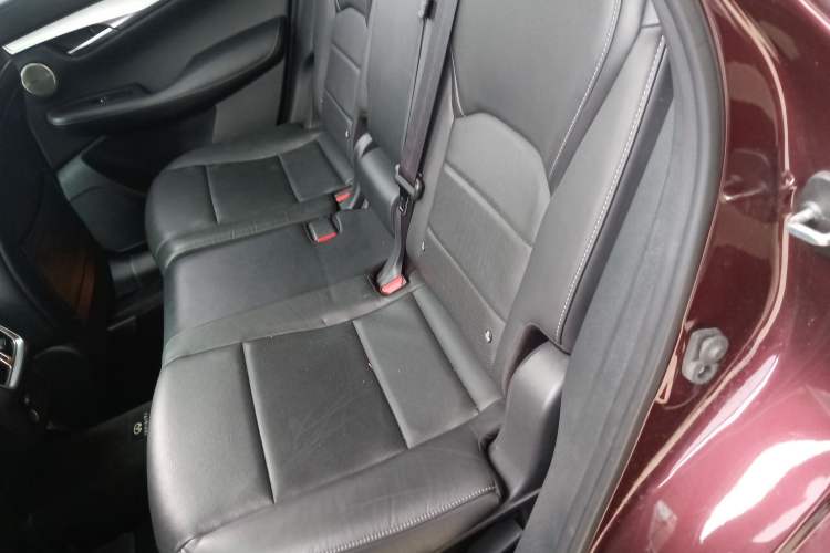 Used Infiniti QX50 2018 2.0T Two-Wheel Drive Fashion Edition Interior 4
