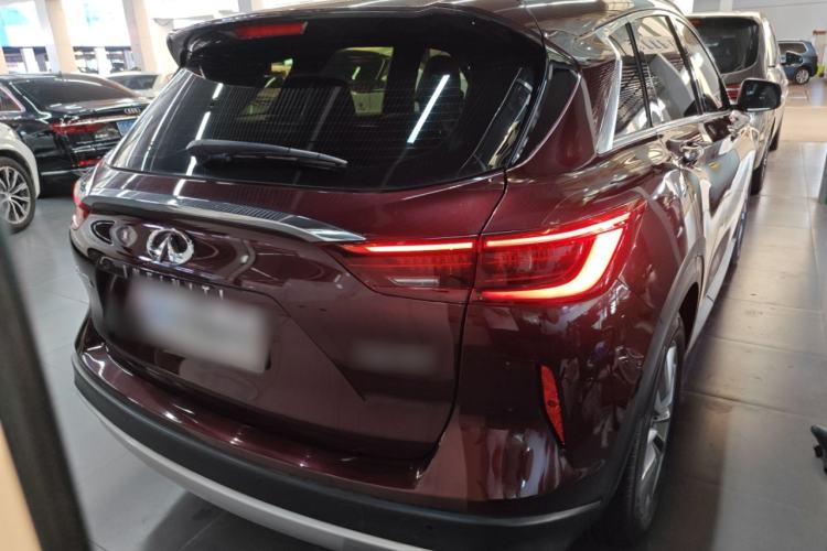 Used Infiniti QX50 2022 2.0T Two-Wheel Drive Fashion Edition Rear