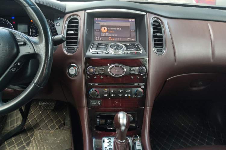 Used Infiniti QX50 2013 2.5L Two-Wheel-Drive Elegant Edition Audio And AC Panel