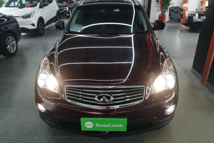 Used Infiniti QX50 2013 2.5L 4x4 Elegant Edition Front