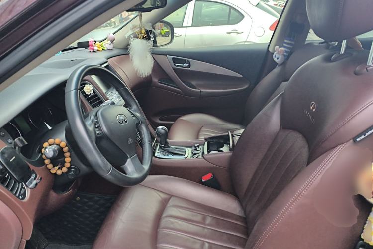 Used Infiniti QX50 2013 2.5L Two-Wheel-Drive Elegant Edition Left Front Seat
