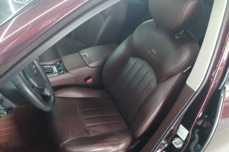 Used Infiniti QX50 2013 2.5L 4x4 Elegant Edition Left Front Seat