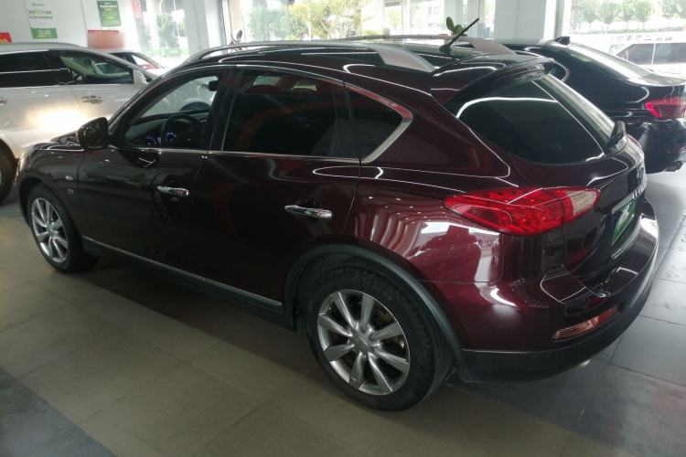 Used Infiniti QX50 2013 2.5L 4x4 Elegant Edition Left Side