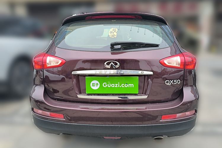 Used Infiniti QX50 2013 2.5L Two-Wheel-Drive Elegant Edition Rear
