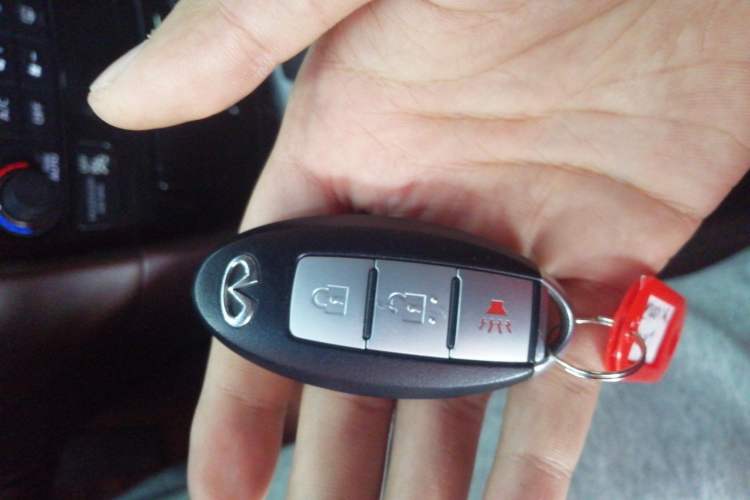 Used Infiniti QX50 2013 2.5L 4x4 Elegant Edition Vehicle Key