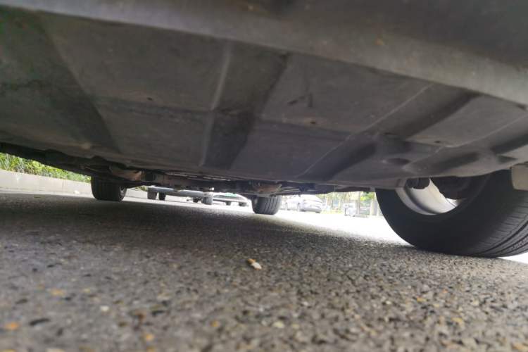 Used Infiniti QX50 2013 2.5L Two-Wheel-Drive Zunya Edition Chassis Front