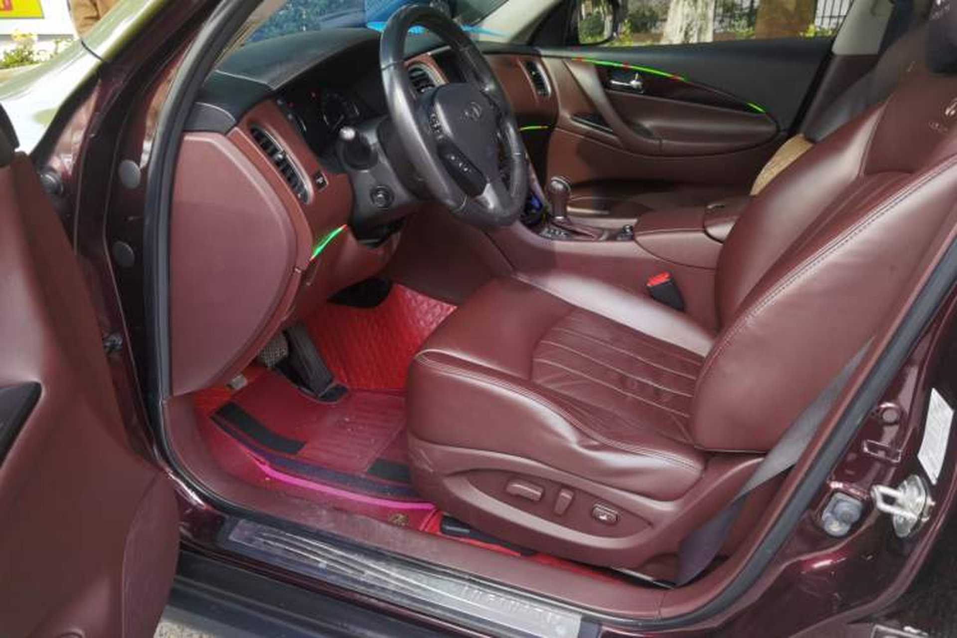 Used Infiniti QX50 2013 2.5L Two-Wheel-Drive Zunya Edition Driver Seat