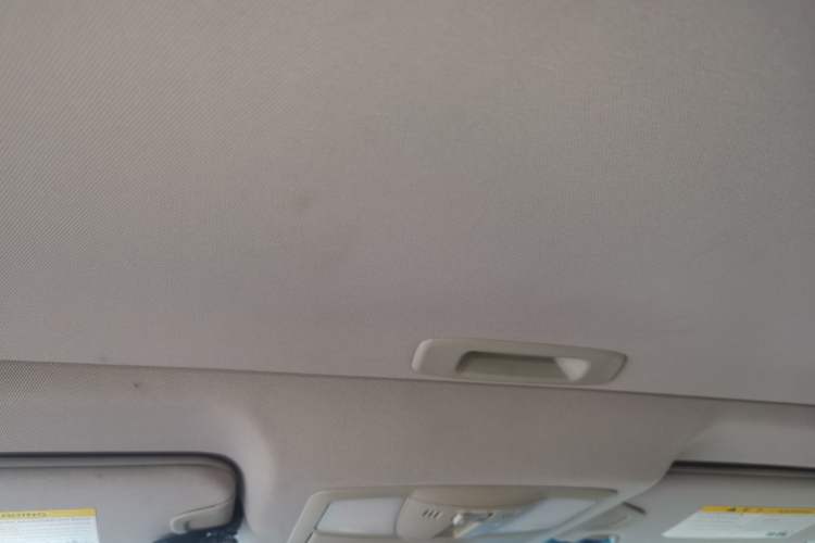 Used Infiniti QX50 2013 2.5L Two-Wheel-Drive Zunya Edition Headliner