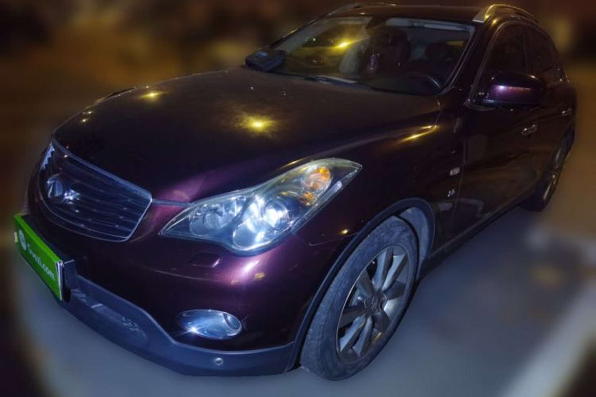 Used Infiniti QX50 2013 2.5L Two-Wheel-Drive Elegant Edition Front Left 45 Deg