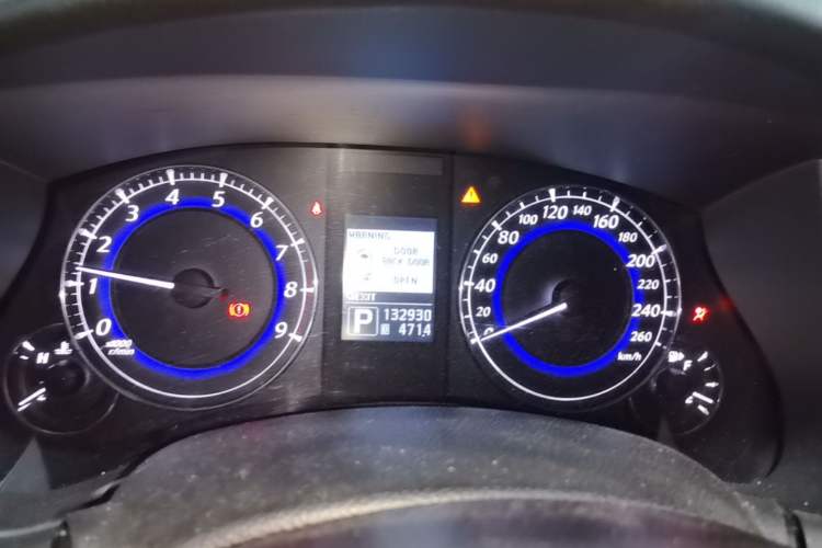 Used Infiniti QX50 2013 2.5L Two-Wheel-Drive Elegant Edition Instrument Cluster