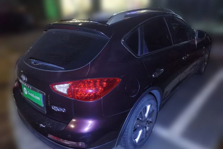 Used Infiniti QX50 2013 2.5L Two-Wheel-Drive Elegant Edition Rear Right 45 Deg
