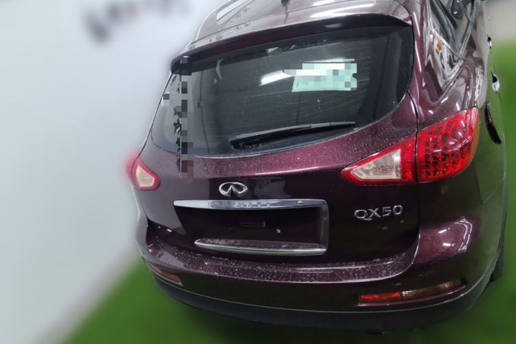 Used Infiniti QX50 2013 2.5L Two-Wheel-Drive Elegant Edition Rear