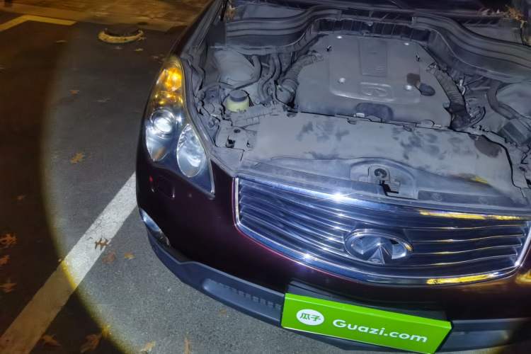 Used Infiniti QX50 2013 2.5L Two-Wheel-Drive Elegant Edition Right Front Headlight