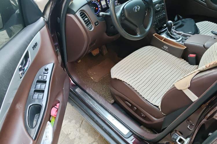 Used Infiniti QX50 2013 2.5L 4x4 Luxury Edition Driver Seat