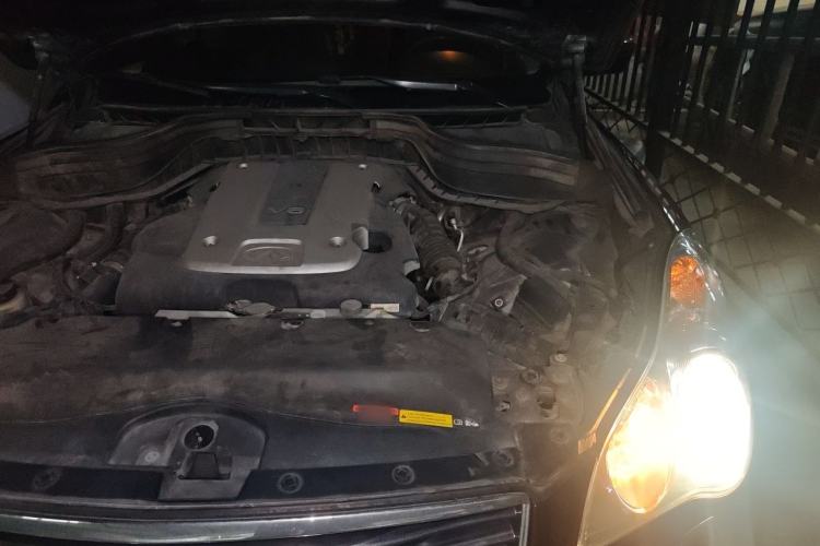 Used Infiniti QX50 2013 2.5L Two-Wheel-Drive Zunya Edition Engine Bay Left