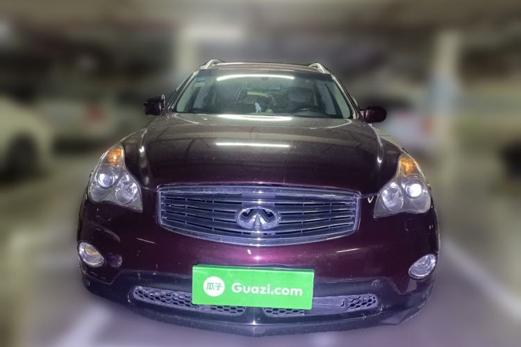 Used Infiniti QX50 2013 2.5L Two-Wheel-Drive Elegant Edition Front