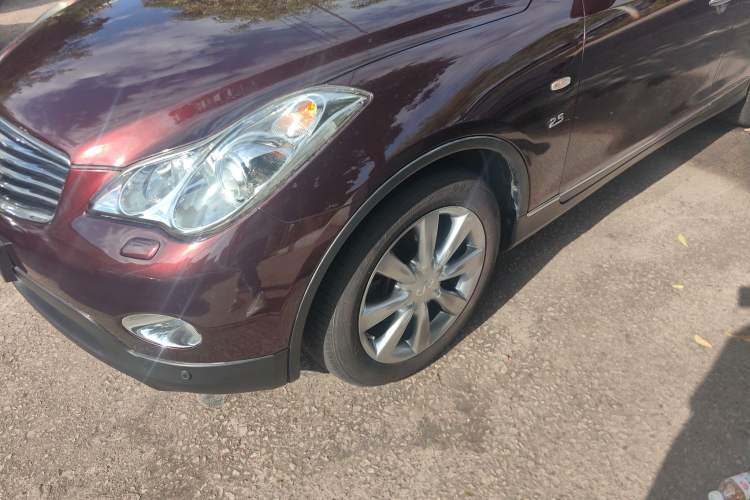Used Infiniti QX50 2013 2.5L Two-Wheel-Drive Elegant Edition Left Front Headlight