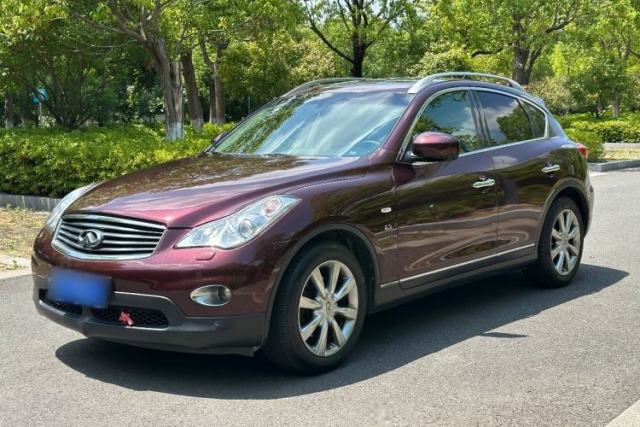 Used Infiniti QX50 2013 2.5L Two-Wheel-Drive Elegant Edition