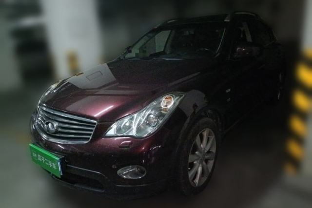 Ojetý Infiniti QX50 2013 2.5L 4x4 Elegant Edition