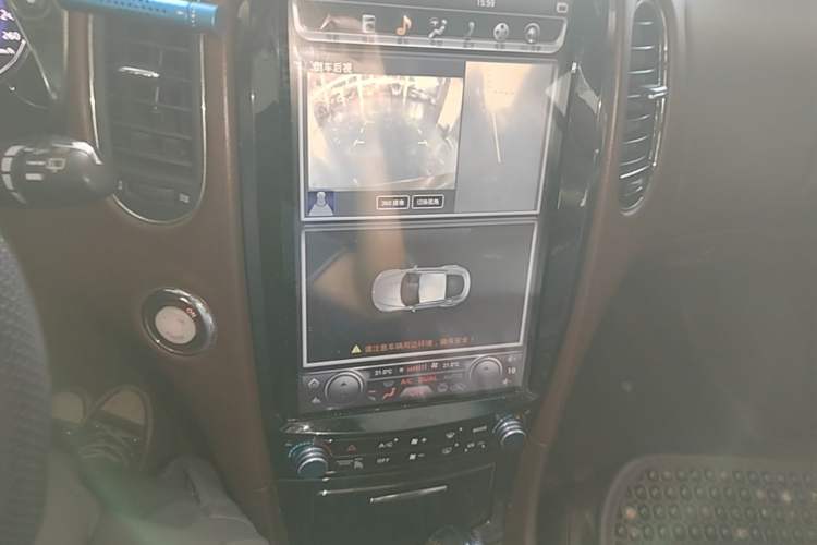 Used Infiniti QX50 2013 2.5L Two-Wheel-Drive Elegant Edition Audio And AC Panel