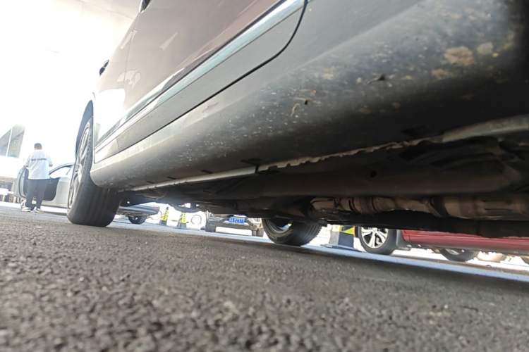 Used Infiniti QX50 2013 2.5L Two-Wheel-Drive Elegant Edition Chassis Front Right