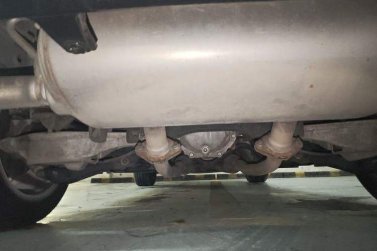 Used Infiniti QX50 2013 2.5L Two-Wheel-Drive Zunya Edition Chassis Rear