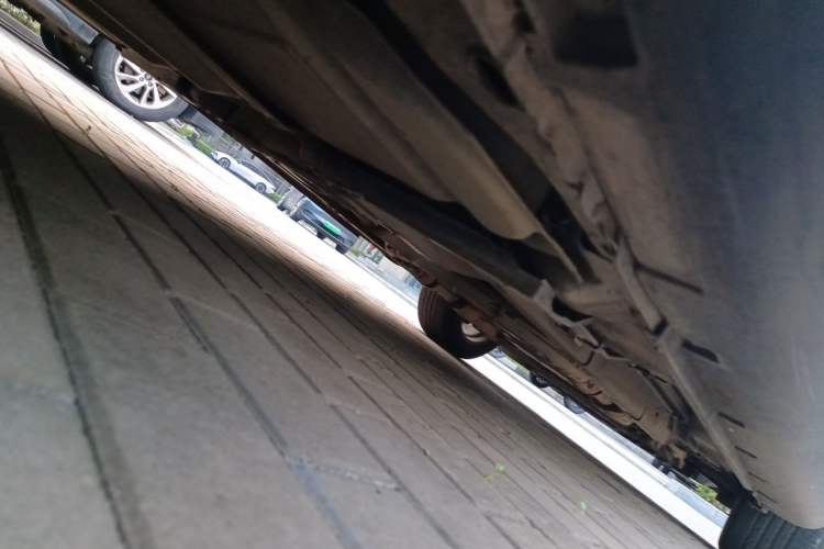 Used Infiniti QX50 2013 2.5L Two-Wheel-Drive Elegant Edition Chassis Rear Right