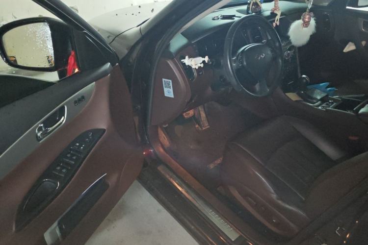 Used Infiniti QX50 2013 2.5L Two-Wheel-Drive Zunya Edition Driver Seat