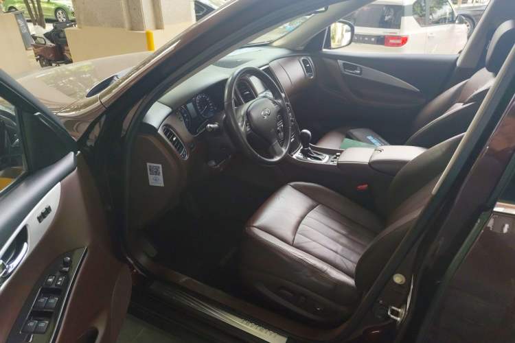 Used Infiniti QX50 2013 2.5L 4x4 Elegant Edition Driver Seat