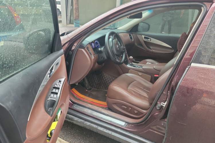 Used Infiniti QX50 2013 2.5L Two-Wheel-Drive Elegant Edition Driver Seat