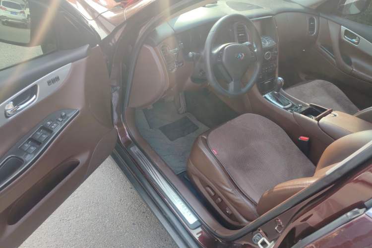 Used Infiniti QX50 2013 2.5L Two-Wheel-Drive Elegant Edition Driver Seat