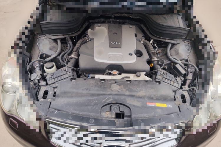 Used Infiniti QX50 2013 2.5L Two-Wheel-Drive Elegant Edition Engine Bay