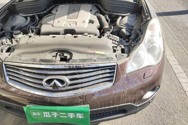 Used Infiniti QX50 2013 2.5L Two-Wheel-Drive Elegant Edition Engine Bay Left