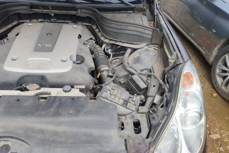 Used Infiniti QX50 2013 2.5L 4x4 Luxury Edition Engine Bay Left