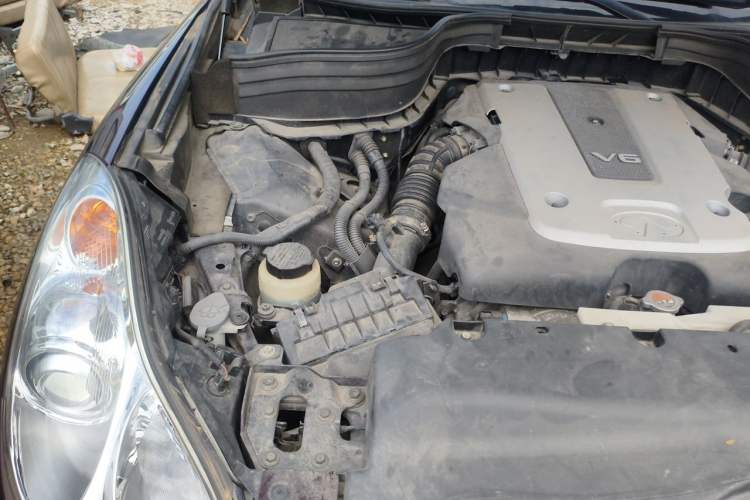 Used Infiniti QX50 2013 2.5L 4x4 Luxury Edition Engine Bay Right