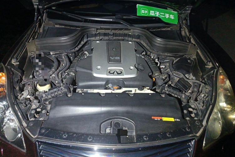 Used Infiniti QX50 2013 2.5L Two-Wheel-Drive Elegant Edition Engine Bay