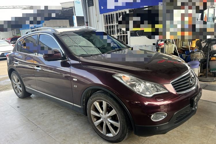 Used Infiniti QX50 2013 2.5L Two-Wheel-Drive Elegant Edition Exterior 2